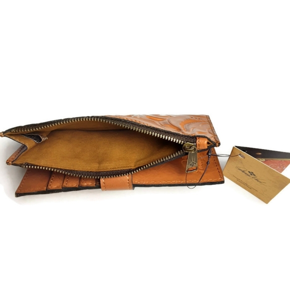 Patricia Nash Nazari Bifold Wallet - NWT - Picture 7 of 8